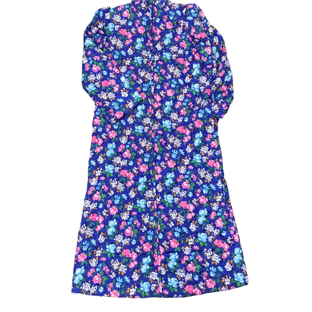 Miss Elaine S Blue Floral Long Quilted Robe Lounge Housecoat Pockets Button Up - Picture 3 of 10
